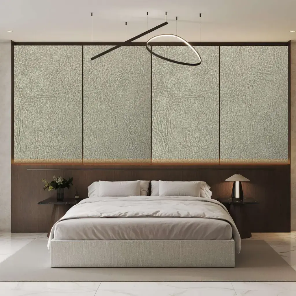 PEARL LEATHER.webp