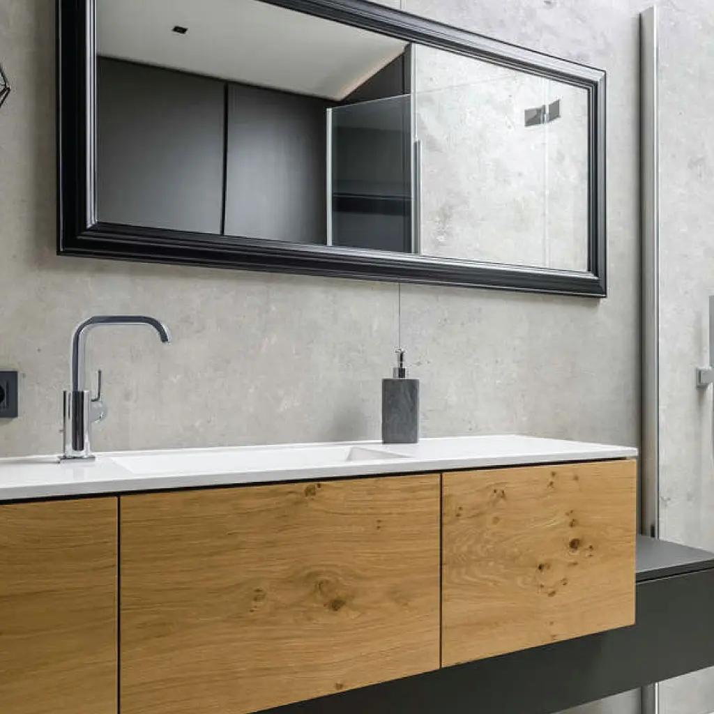 r109-concrete-.webp